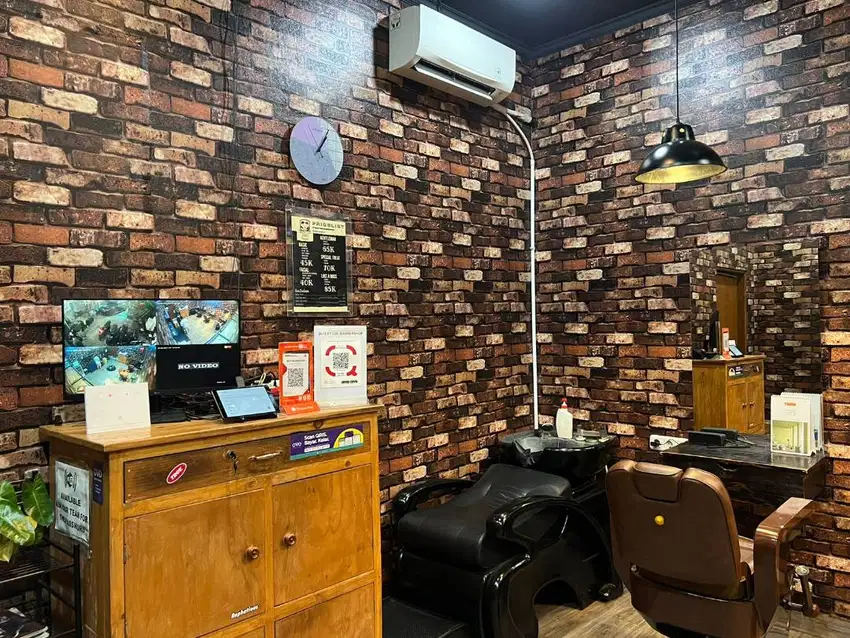 BARBERSHOP ! SALE! (TINGGAL MELANJUTKAN)