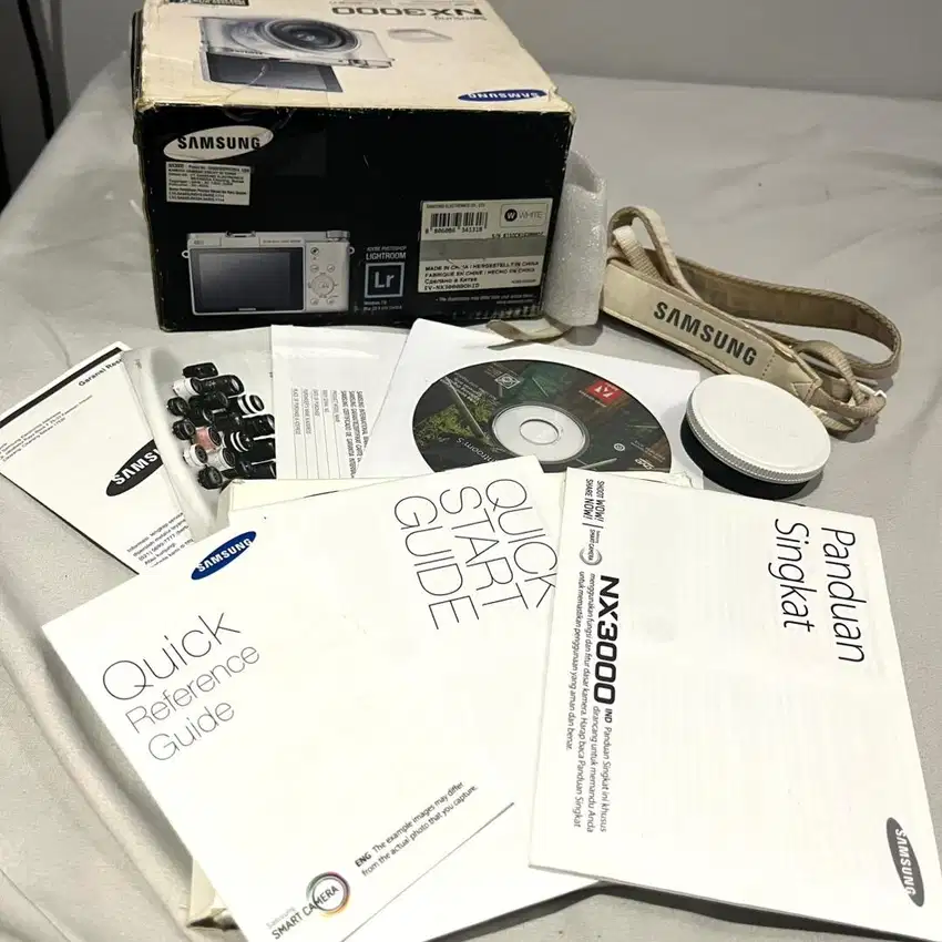 Kamera Mirrorless Samsung NX3000