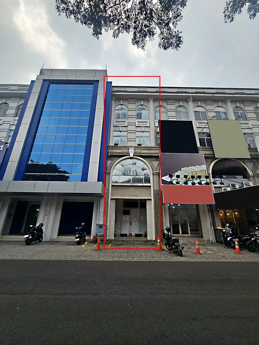 JUAL RUKO STRATEGIS 4 LANTAI SIAP PAKAI DI GREENLAKE CITY TANGERANG