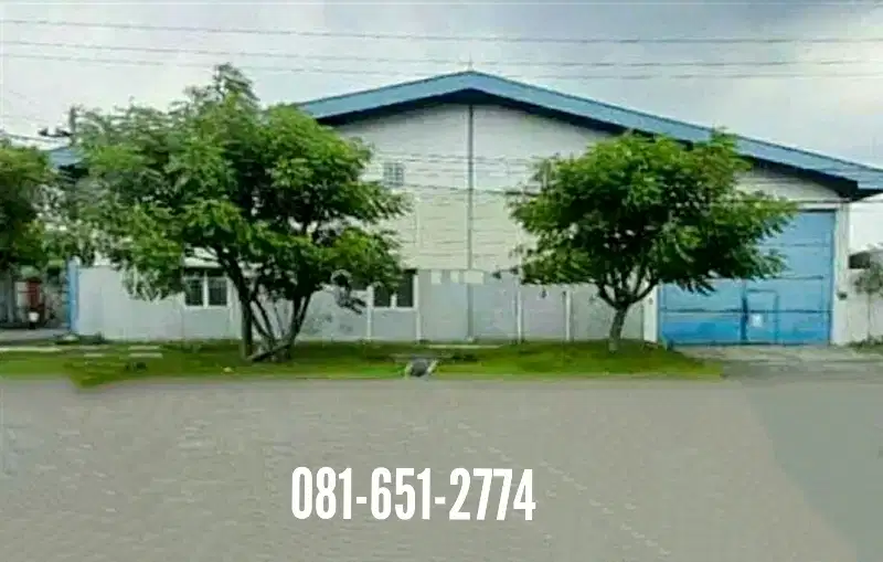Gudang di Lingkar Timur
