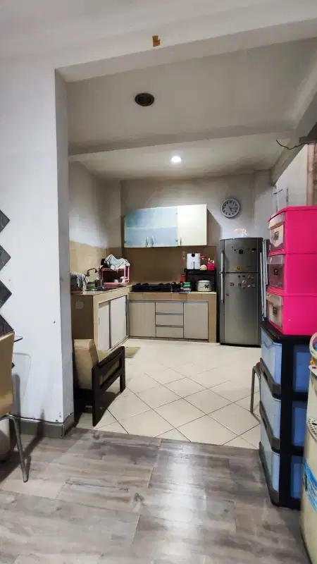 Dijual Rumah Taman Palem Lestari 2 Lantai ( uk6 x15 m)