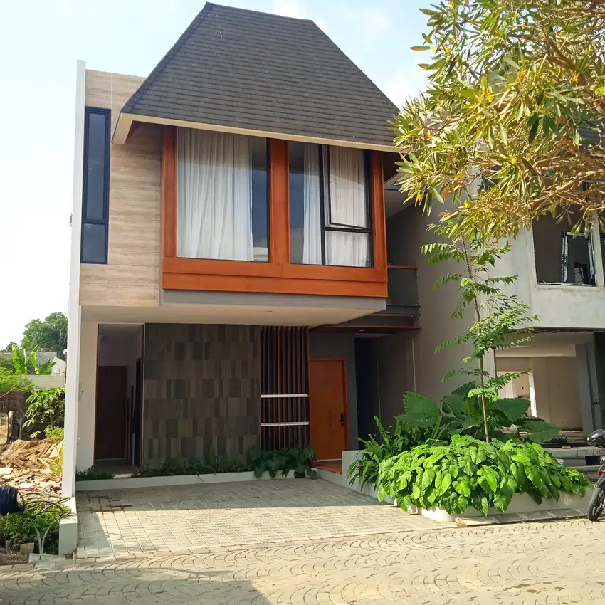 DIJUAL RUMAH DEKAT AMBARUKMO YOGYAKARTA