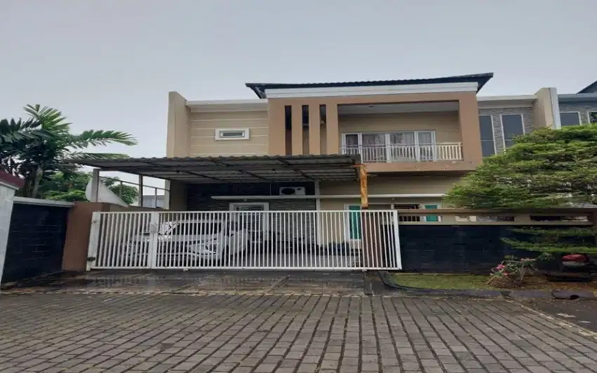 Dijual rumah lelang perumahan modernland cluster madrid