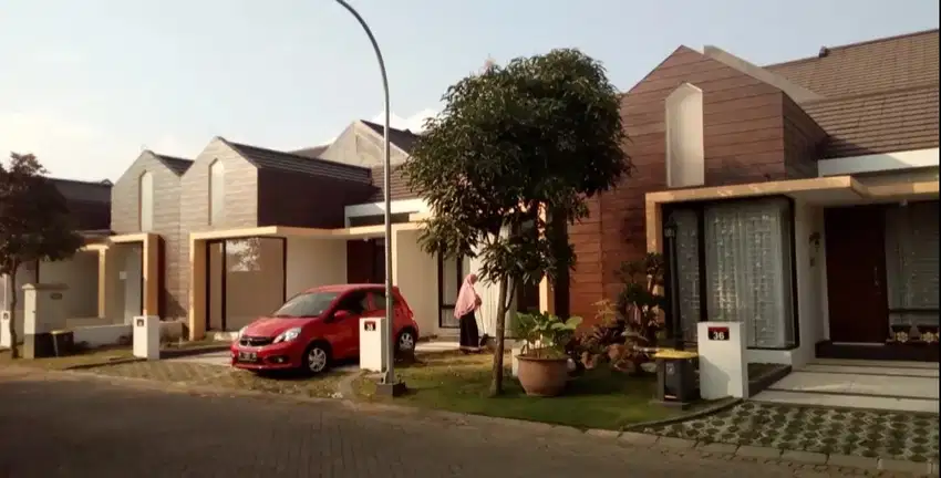 Mewah! Permata Jingga Rumah Minimalis Siap Huni