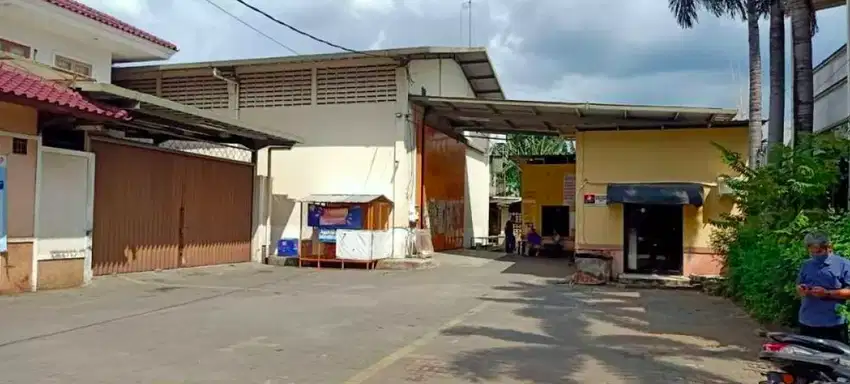 [sewa][ Turun Harga / Murah ] Gudang Rawamangun pinggir jalan utama