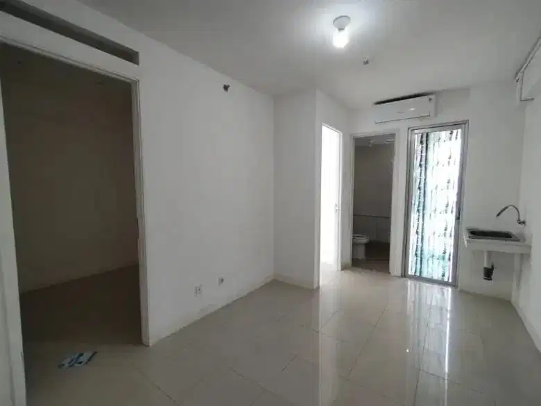 DISEWAKA 2BR UNFURNISH/KOSONGAN LANTAI RENDAH
