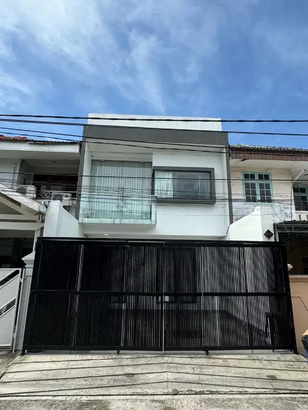 Rumah Siap Huni Pluit Karang Asam Full Furnised dan Full CCTV