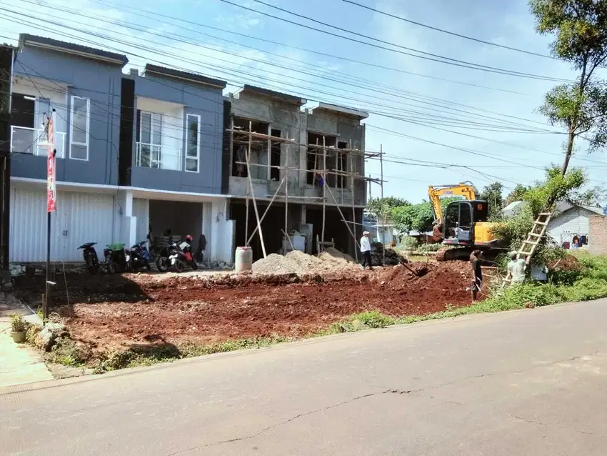 RUKO 2 LANTAI UNDER 400JT