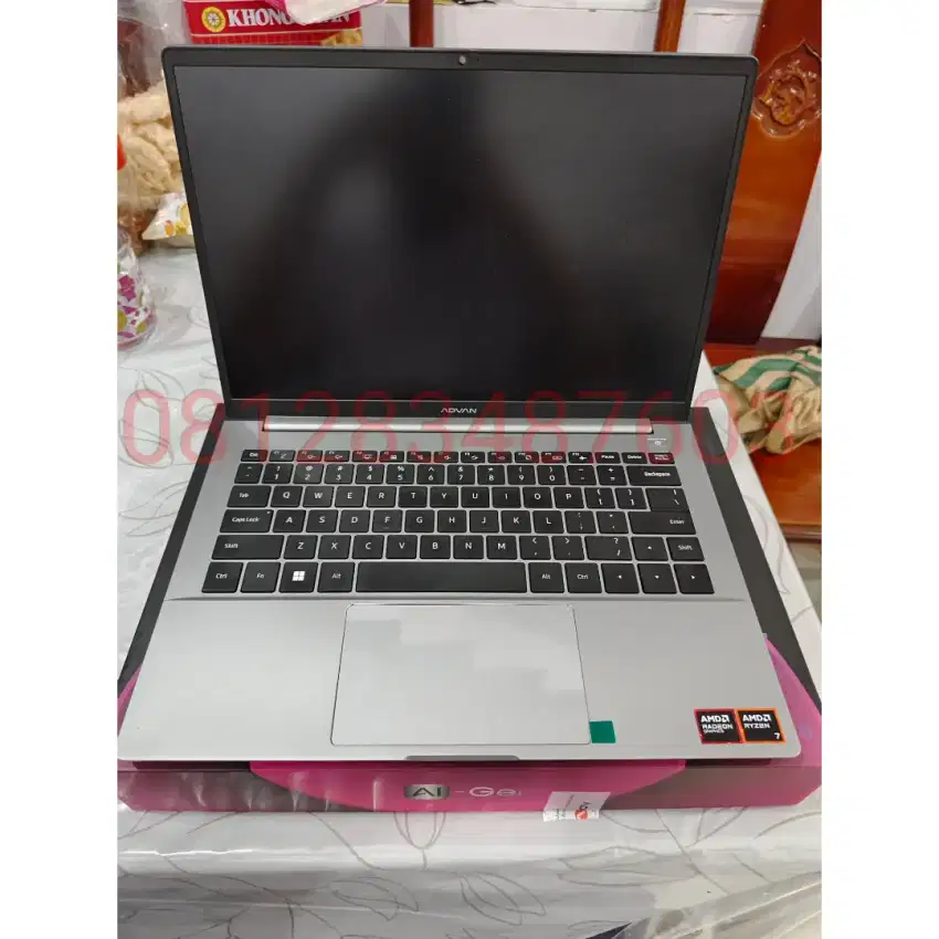 Laptop Advan AI Gen Ryzen 7 8845HS 16/512 GB