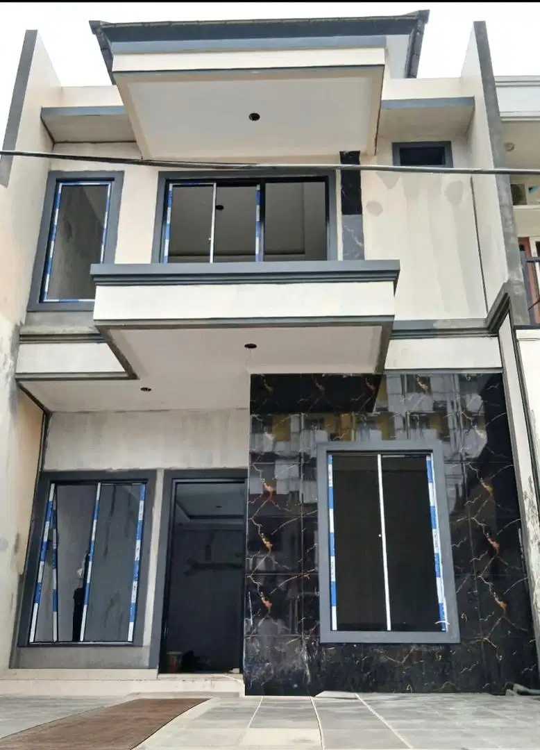 Dijual cepat rumah baru siap huni di Sektor 7,Gading Serpong(SHM)