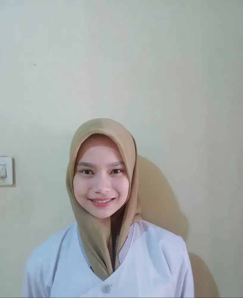 pembantu baby sitter