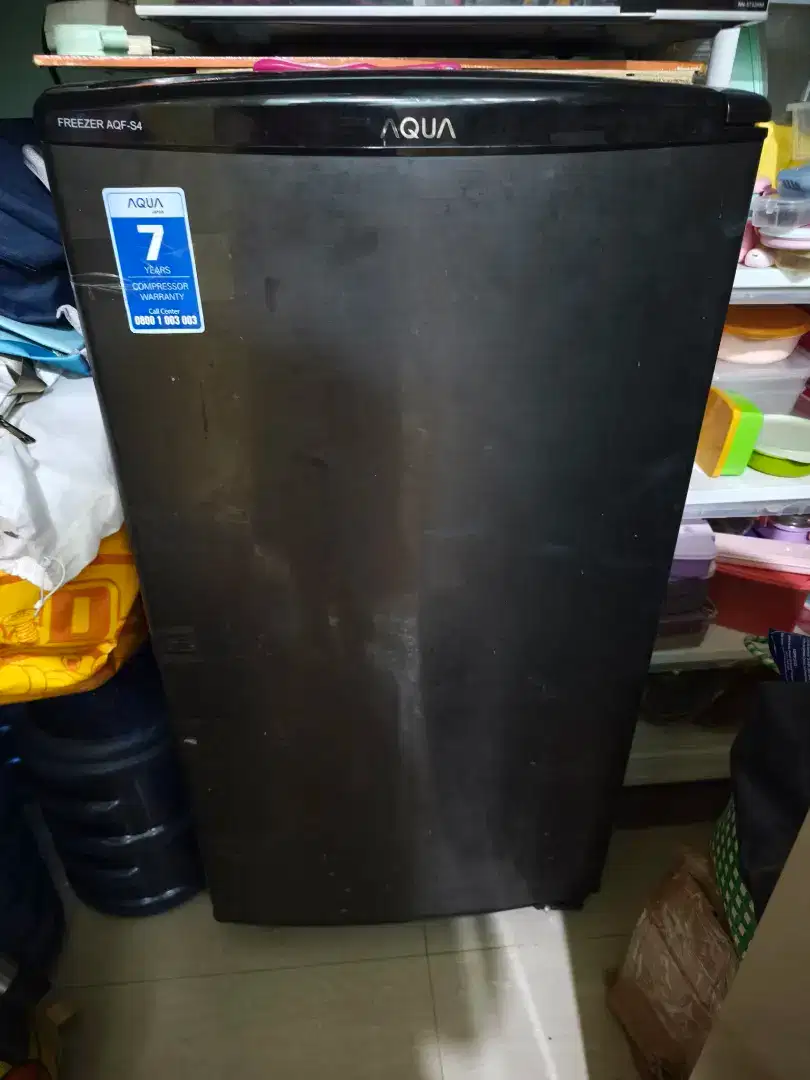 Preloved kulkas freezer aqua