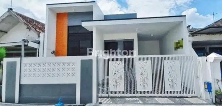 RUMAH MINIMALIS CANTIK AREA SUNGAI- SUNGAI TENGAH KOTA MALANG