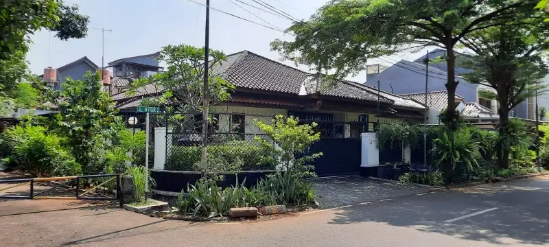 Jual CEPAT Rumah Nyaman Asri di Boulevard Pondok Kelapa Jak-Tim