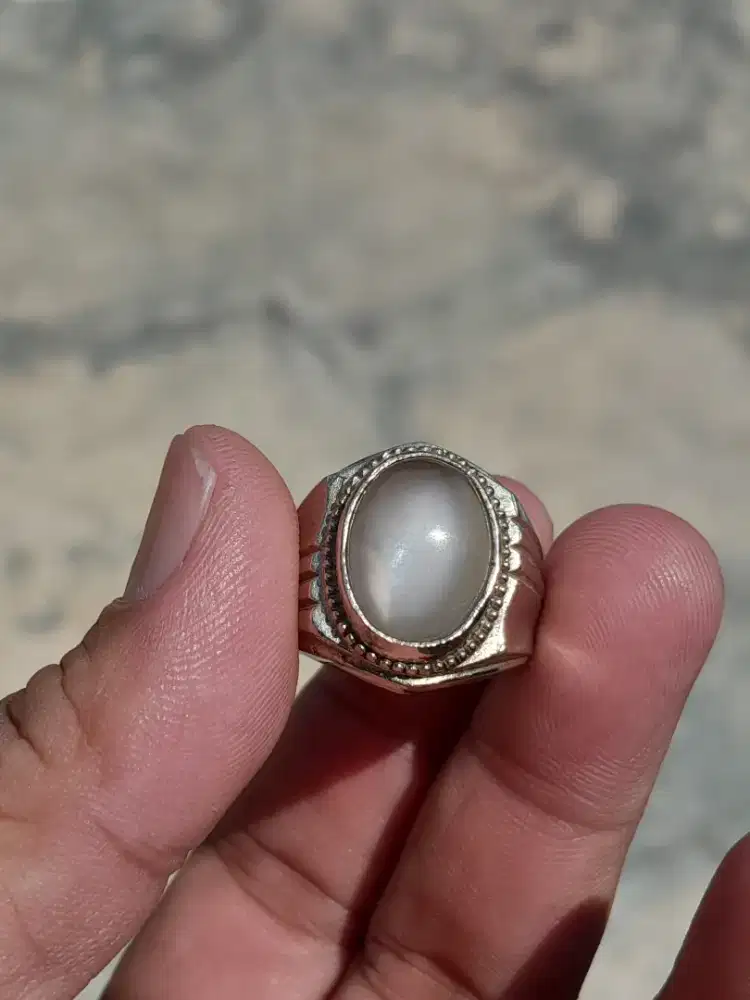 Batu akik moonstone cylon