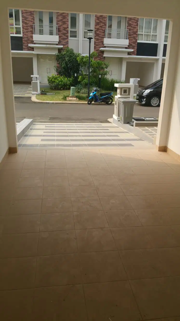 DIJUAL RUMAH 2 LANTAI CLUSTER FARADAY DI GADING SERPONG
