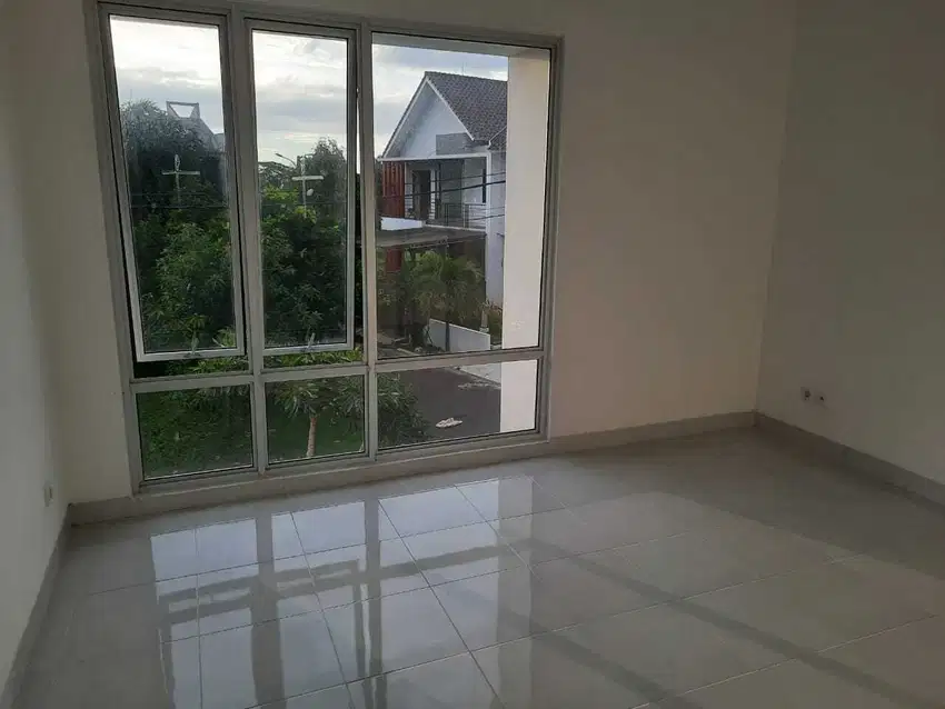 Rumah Bagus di Cluster Amalfi Village - Gading Serpong