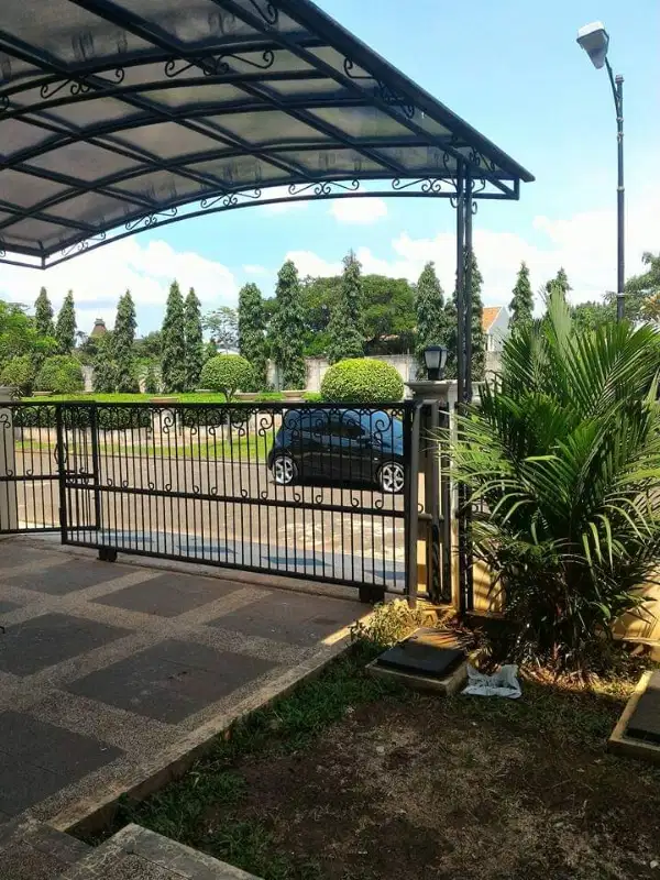Jual rumah di Royal Residence Pulo Gebang Jakarta