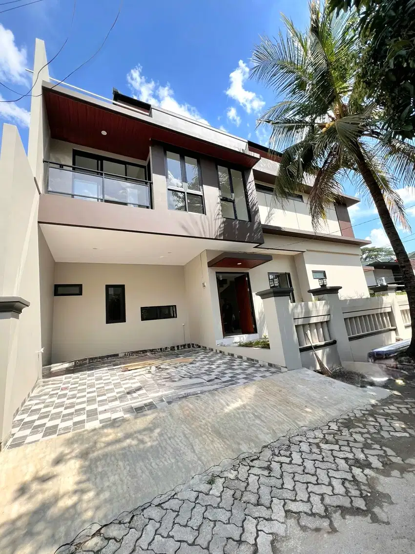 HOT SALE RUMAH BARU JADI - MODERN DESIGN DI VILLA MELATI MAS - HOEK