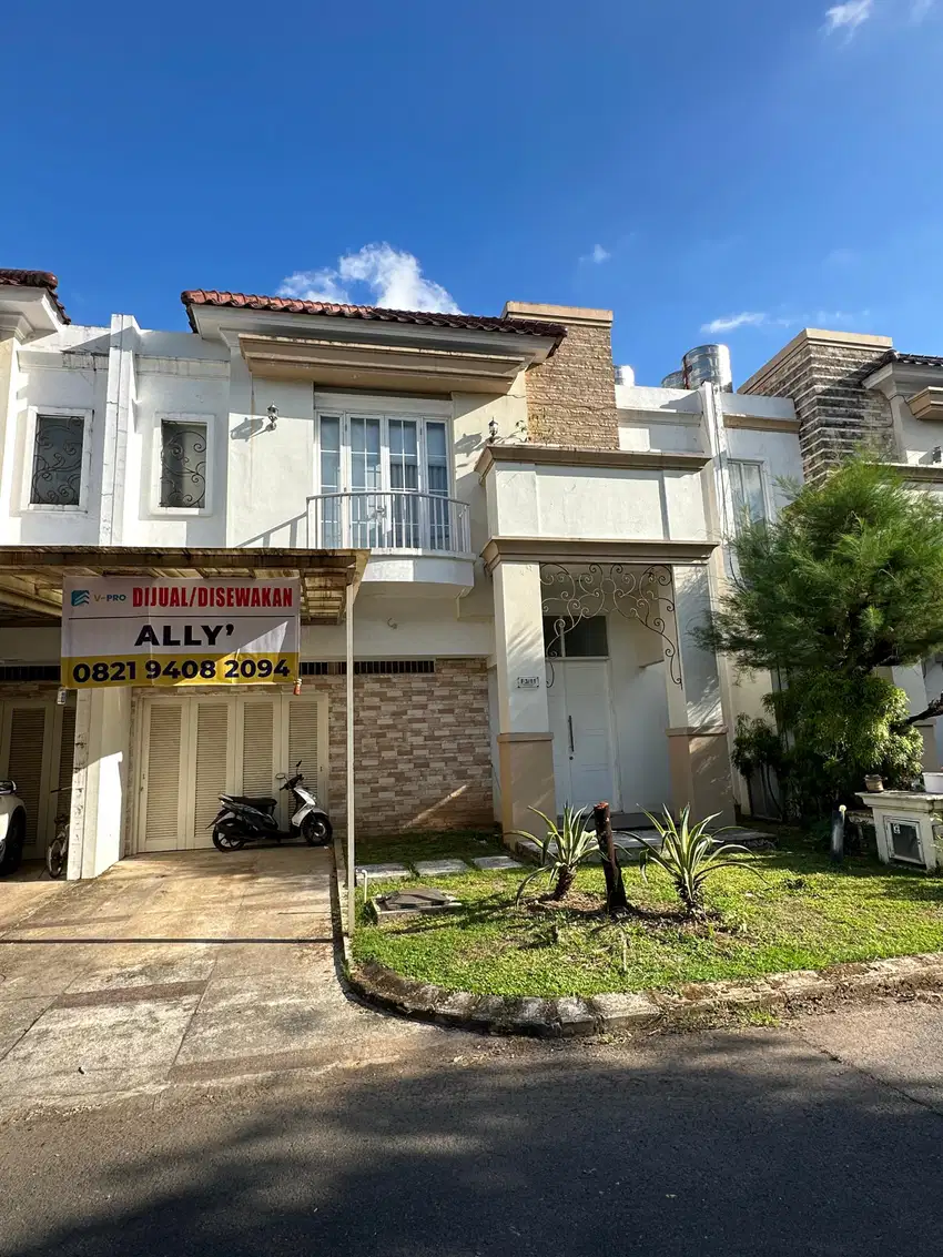 Dijual Rumah 2 Lantai Siap Huni, Semi Furnish di CitraLand Celebes