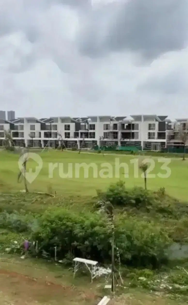 Dijual Cepat Rumah Golf Island Cluster Chopin View Golf