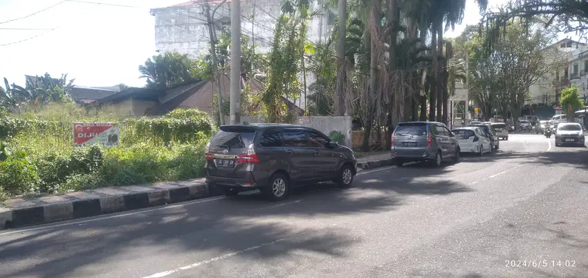 Dijual tanah di Tanjung Batu Jln Sam Ratulangi