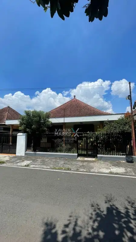 dijual rumah lokasi strategis daerah rampal dan pasar klojen malang
