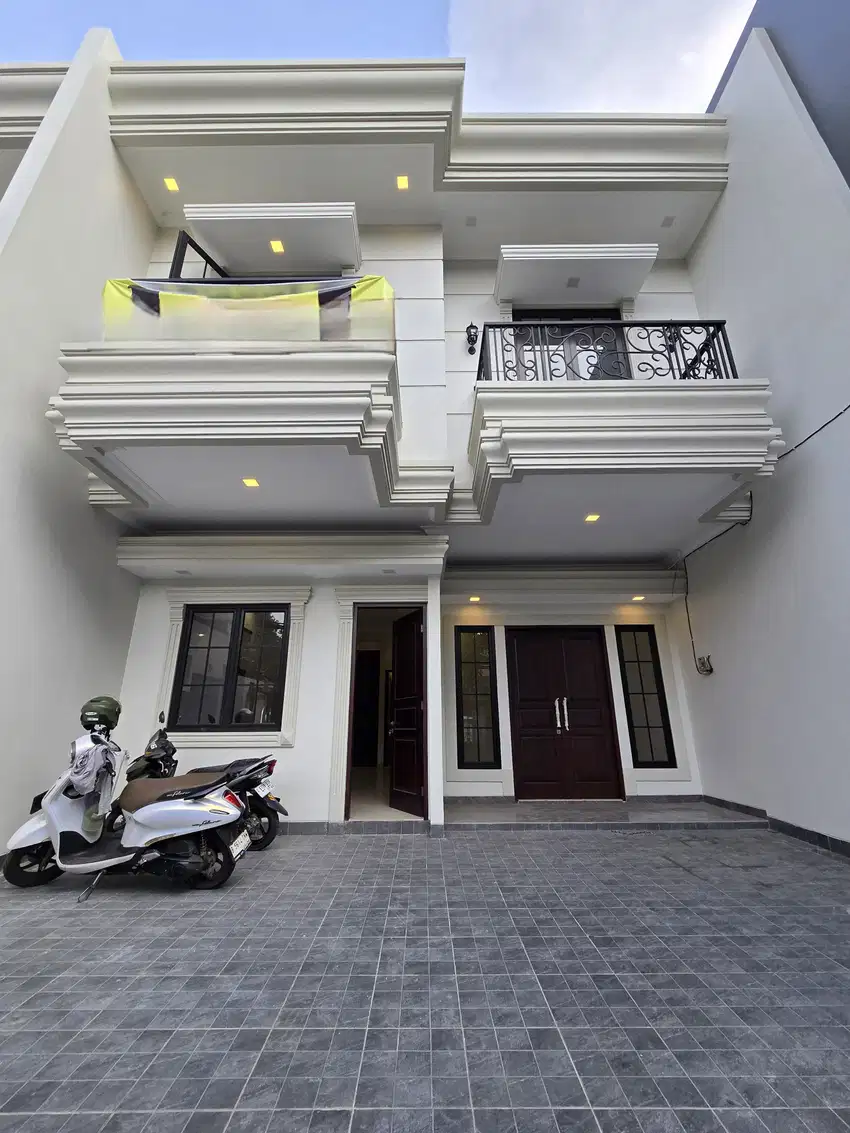 Dijual Rumah Baru Classic Modern Non Komplek Di Duren Sawit Jakarta