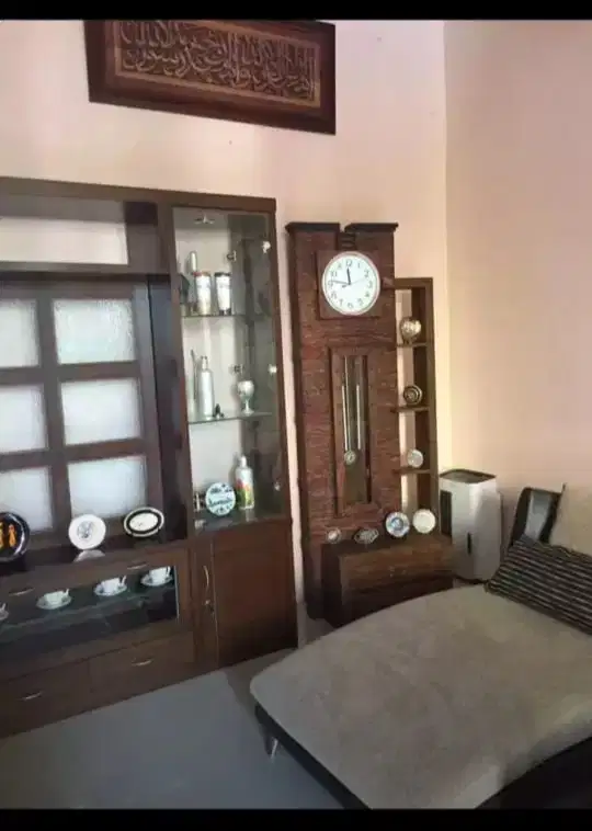 Disewakan Rumah Unfurnish Lenteng Agung Tanjung Barat Komplek