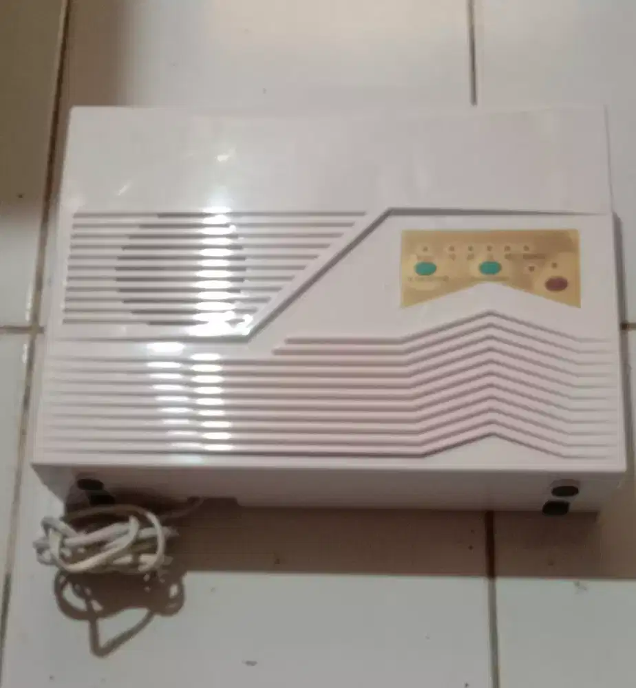 Sterillizer  ozone / Pembersih udara