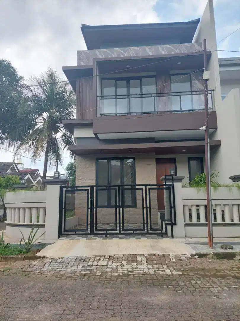Dijual Hunian Baru Cantik Modern Villa Melati Mas Serpong