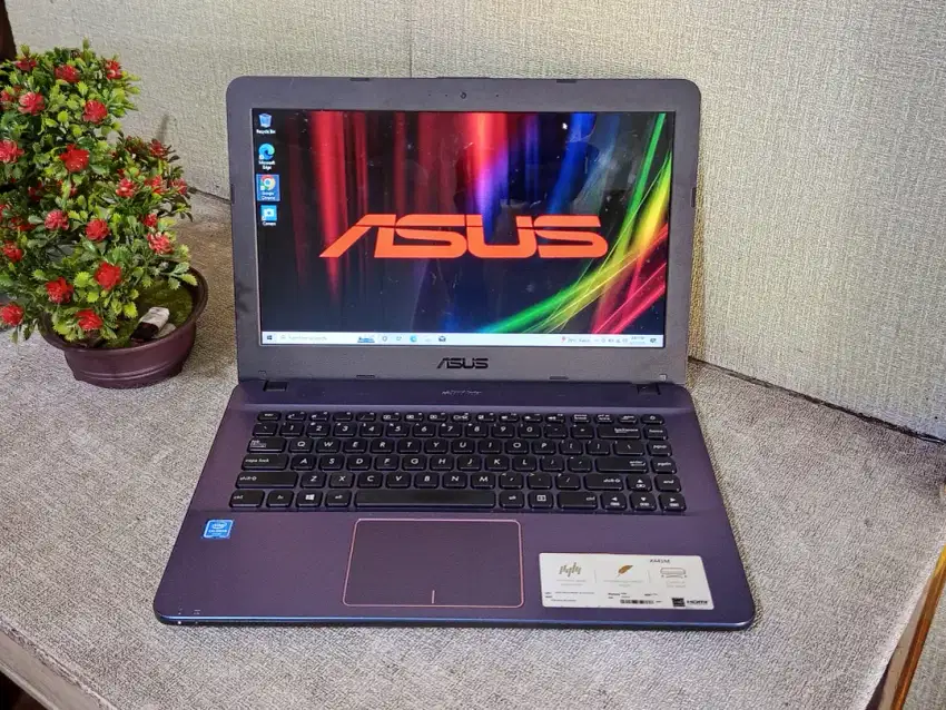 Laptop Asus Vivobook 14 X441MAR | Ram 4 / 1 tb