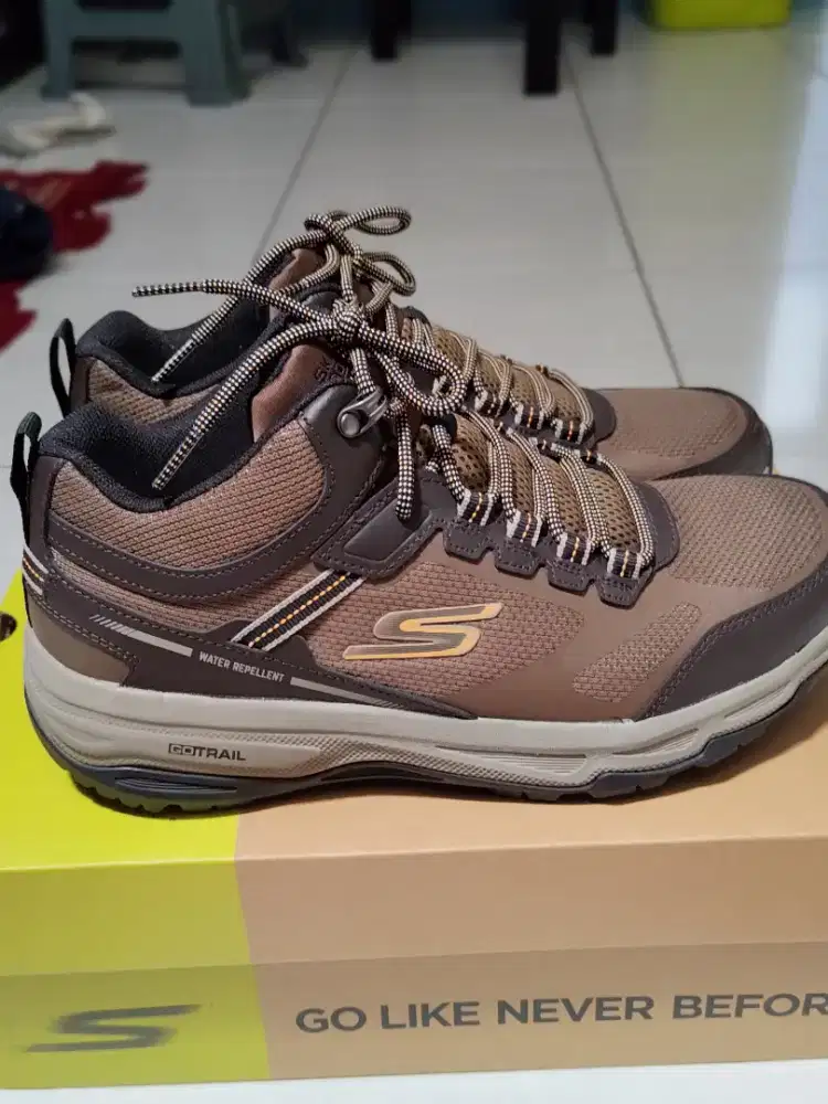 Skecher Go Run Trail Altitude - Sepatu Hiking