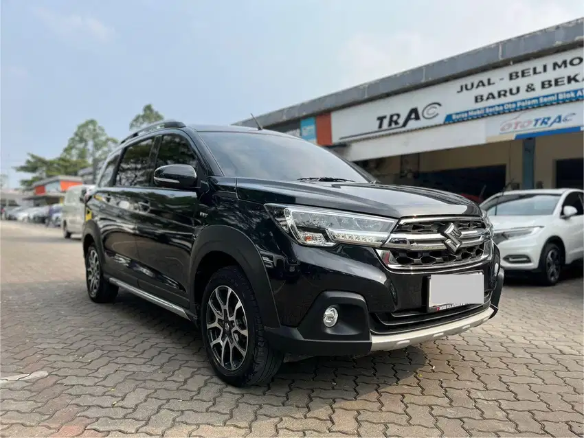 SUZUKI XL7 ZETA AT 2024 HITAM KM 26RB