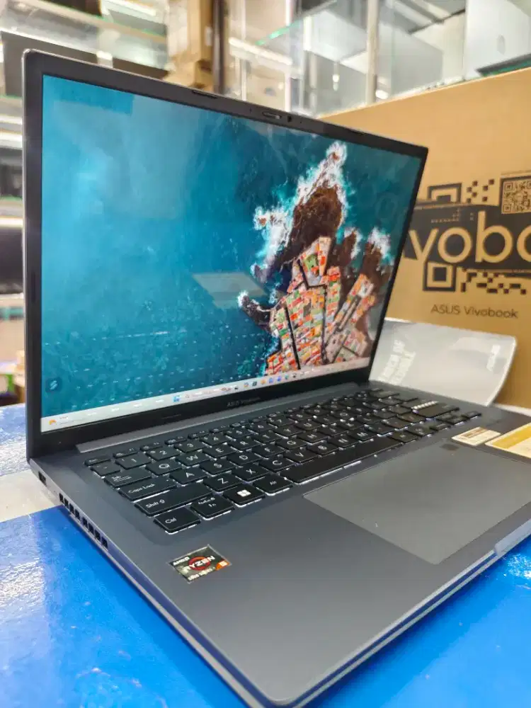 Asus vivobook m1403q ryzen 5 H series