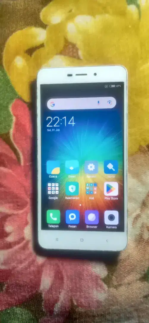 Redmi-4A: Ram2/32G,BatreBaik,KameraJernih,TulangCasingOri