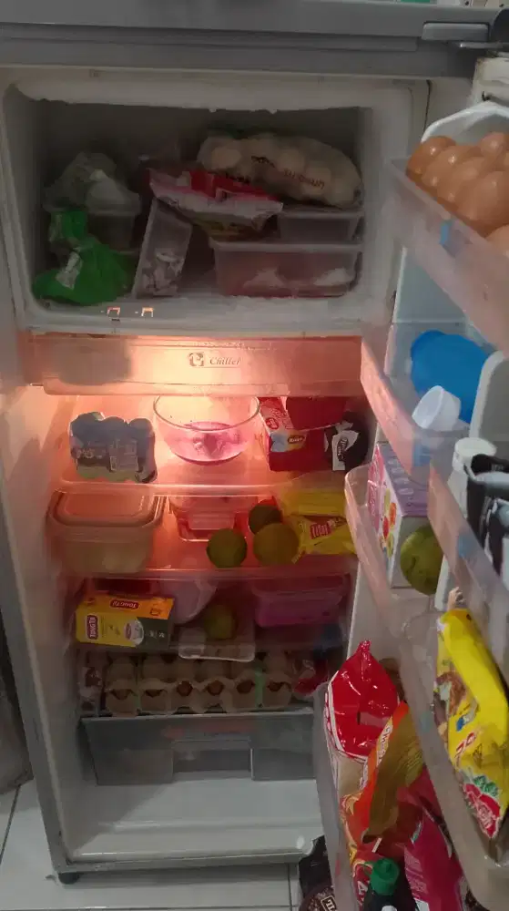 Dijual kulkas Toshiba 1 pintu jumbo