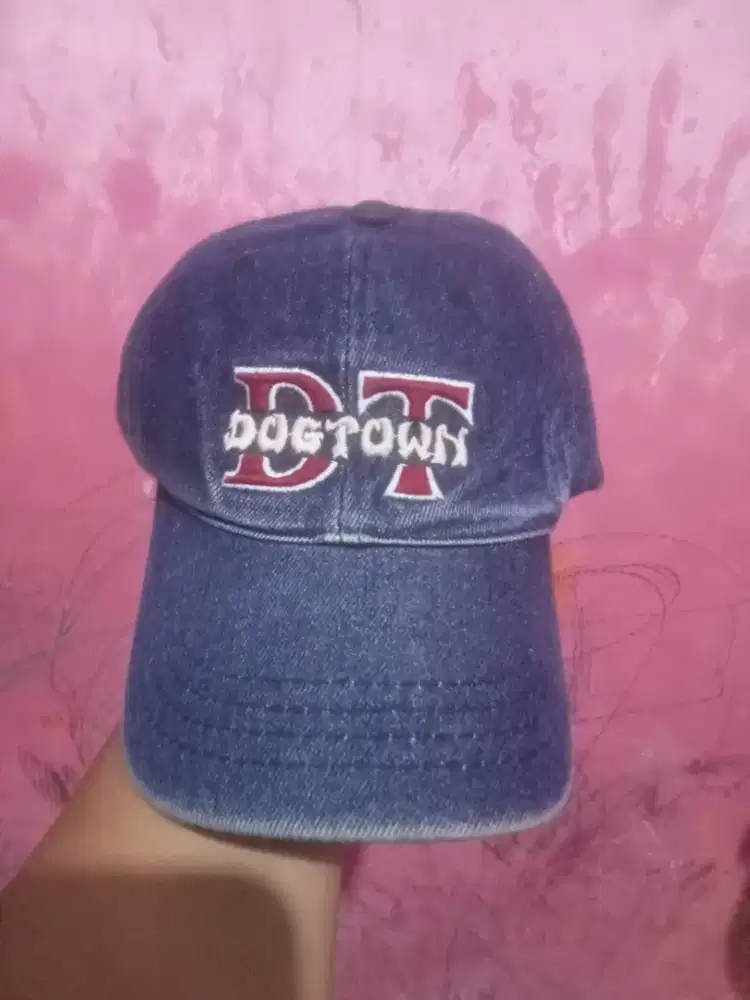 Bismillah, dijual topi jeans Dog Town original