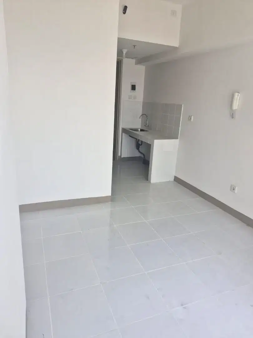 SEWA STUDIO AC APARTEMEN TOKYO RIVERSIDE PIK 2