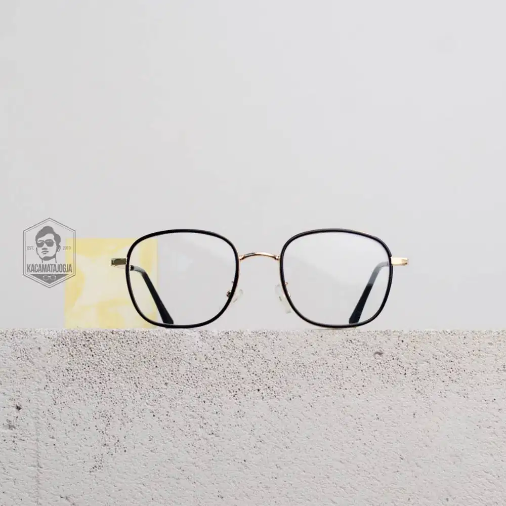 Kacamata Jogja - Kacamata Kotak Simple Semi Retro - NATTAYA 02