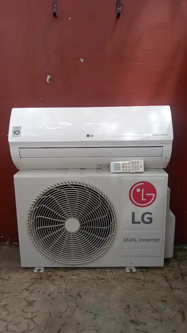 AC LG dual inverter 1 pk