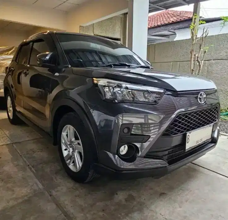 Dijual Cepat Raize Tipe G 1.2 Matic Grey Metalic 2023