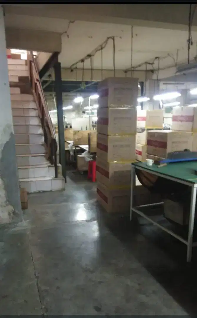 Dijual cepat gudang di jalan cilangkap Tapos Depok