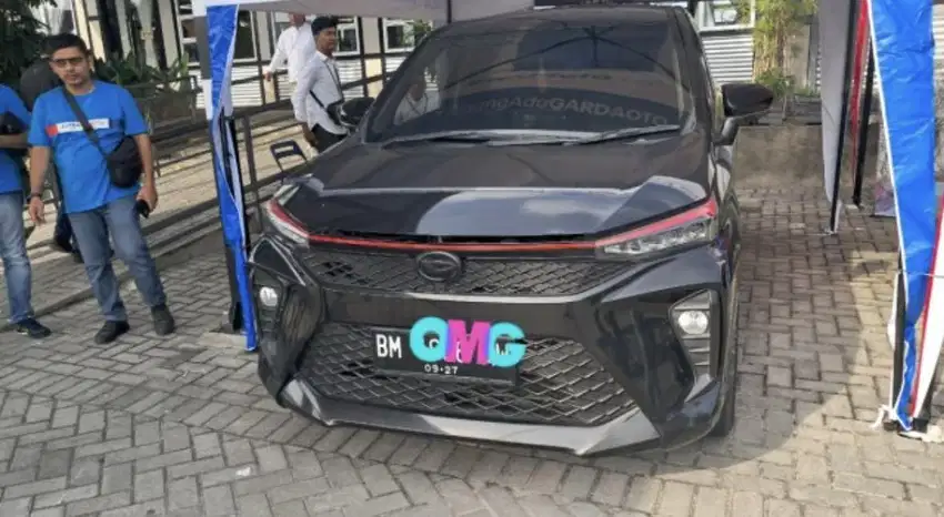 Daihatsu Xenia R 1.5 Bensin-MT 2022 Hitam