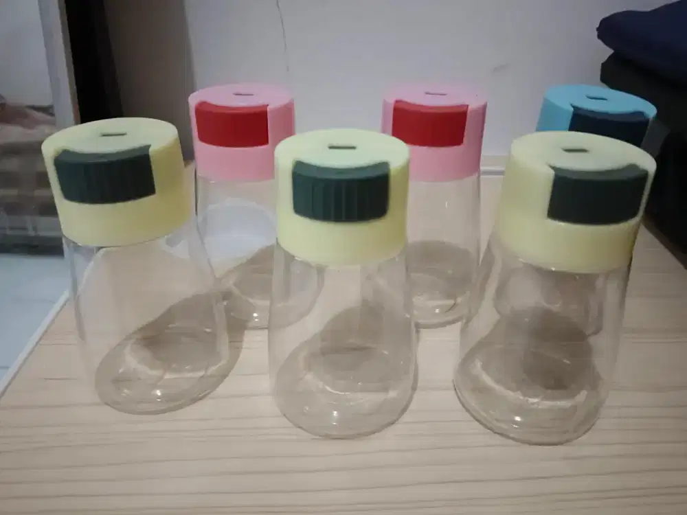 Tempat Bumbu Botol Praktis bahan plastik Multifungsi kap 100ml