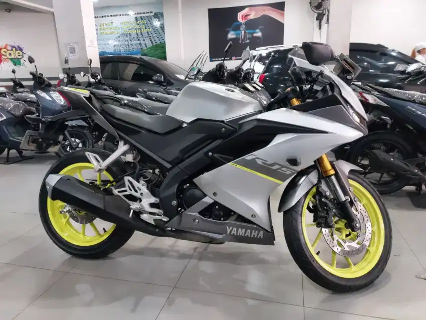 All new R 15 vva 2021