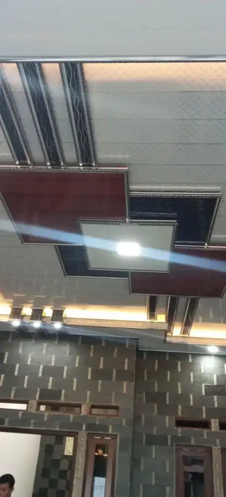 Menjual bahan material plafon PVC dan WPC wall panel