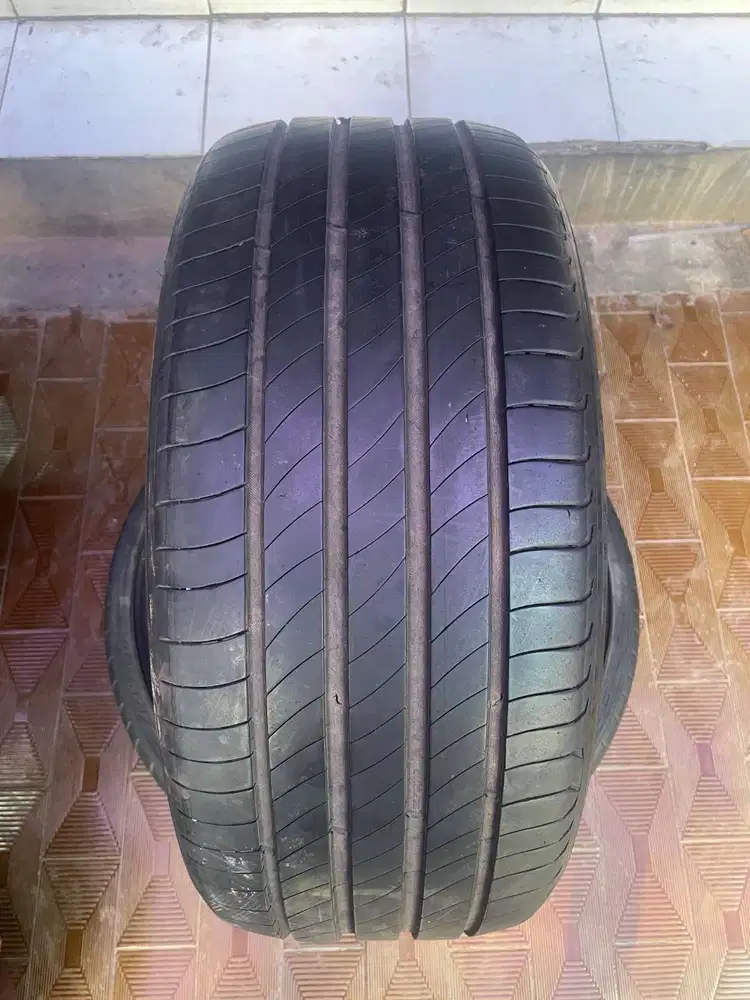 Ban Michelin Primacy 4 225 45 r18 1Pcs