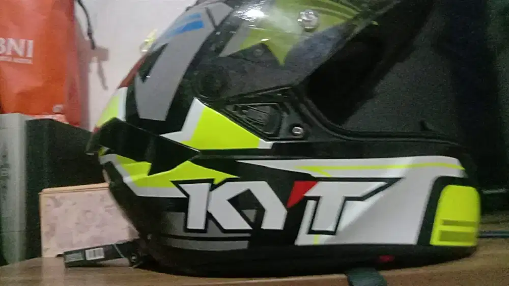 KYT NFR BEKAS PEMAKAIAN