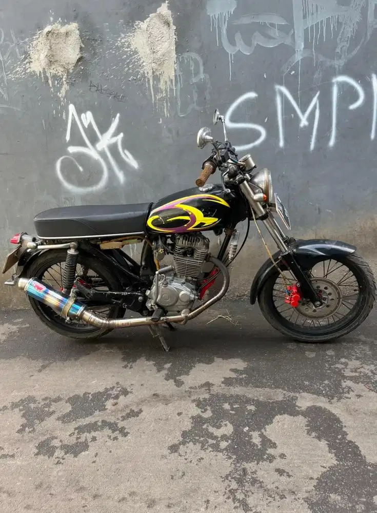 Honda CB 100 basic MegaPro